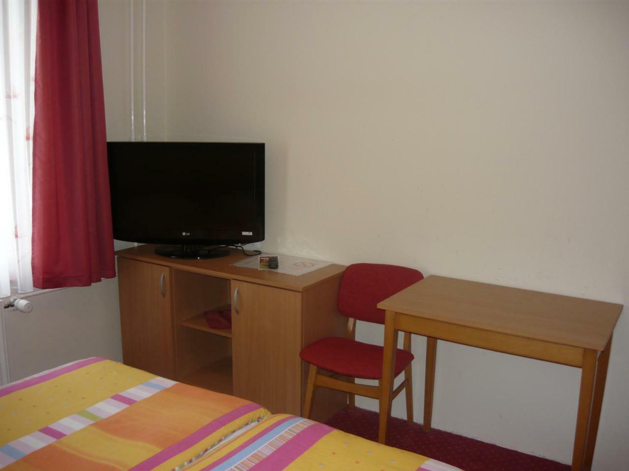 Polzevo Hotell Visnja Gora Exteriör bild