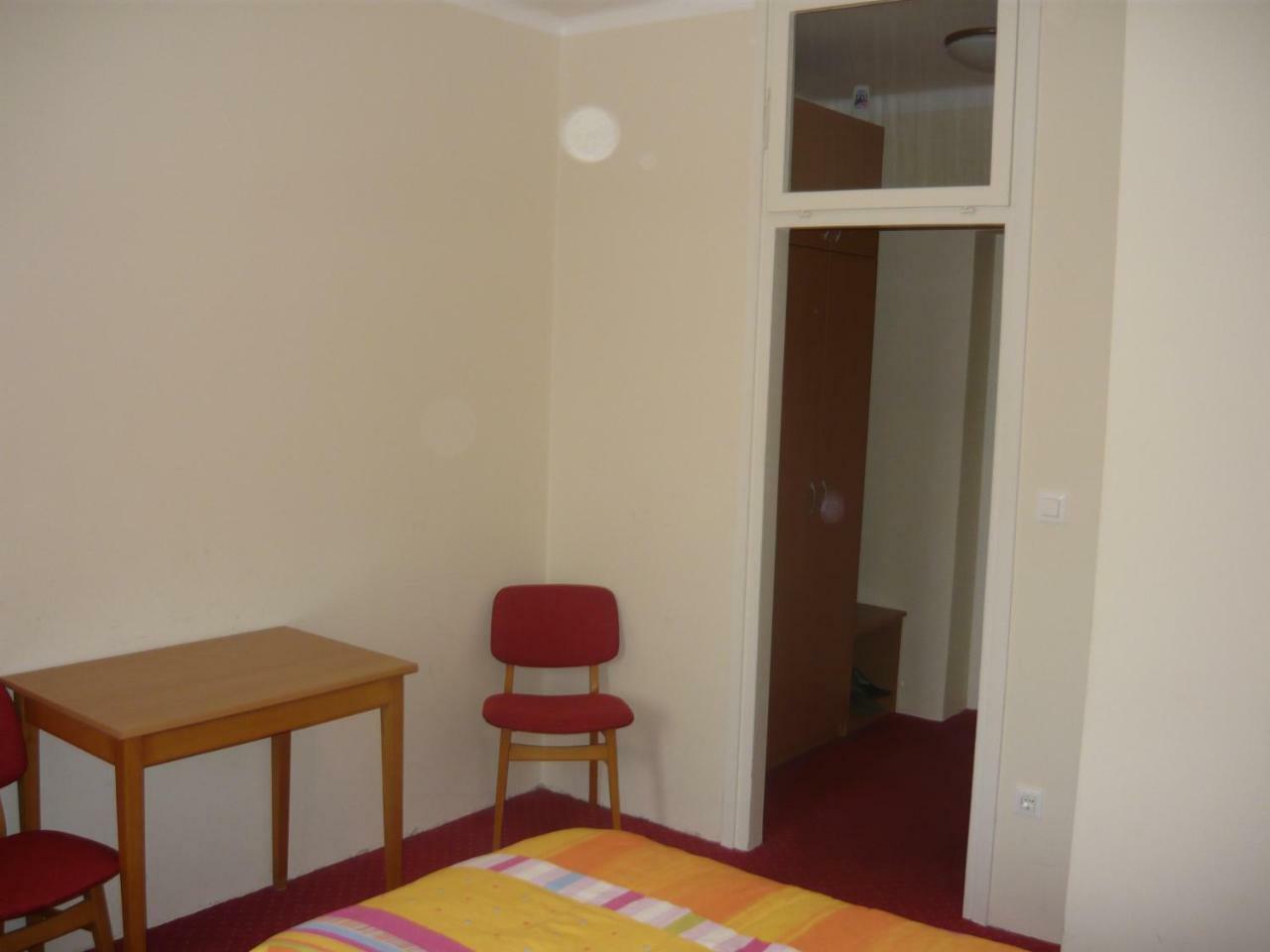 Polzevo Hotell Visnja Gora Exteriör bild